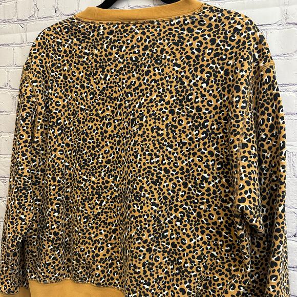 Nike Sportswear Leopard Print Crewneck Sweater Center Logo Small Pullover - Picture 5 of 7